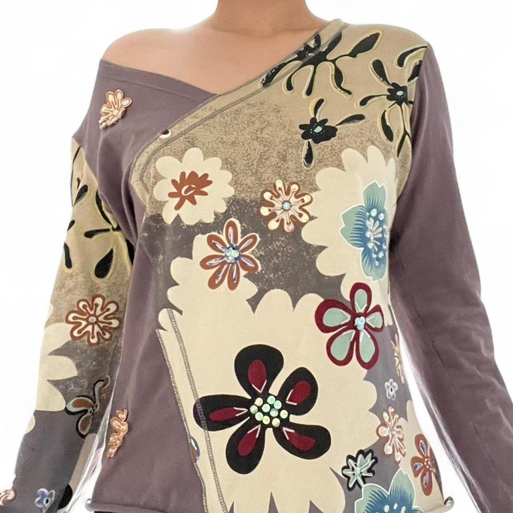 Custo Barcelona Beige and Black Top